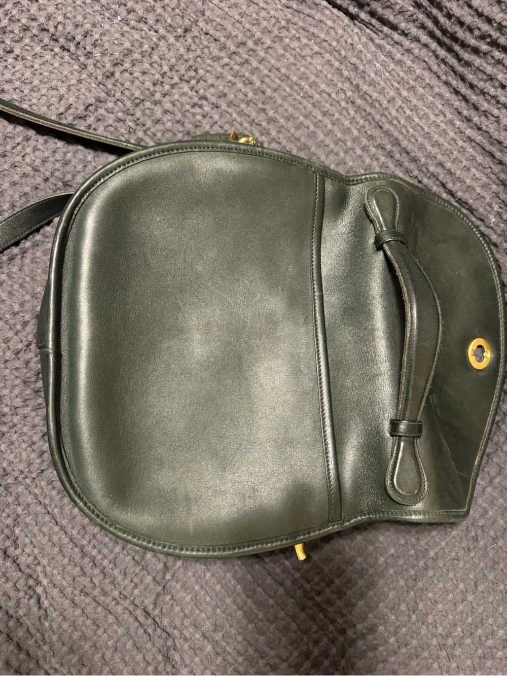 Coach Green Leather Saddle Crossbody with Gold Hardware - Picture 10 of 12